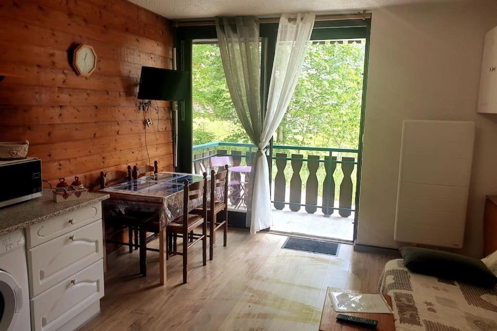 Appartement Pour 4 Personnes Au Pied Des Pistes Châtel Dış mekan fotoğraf